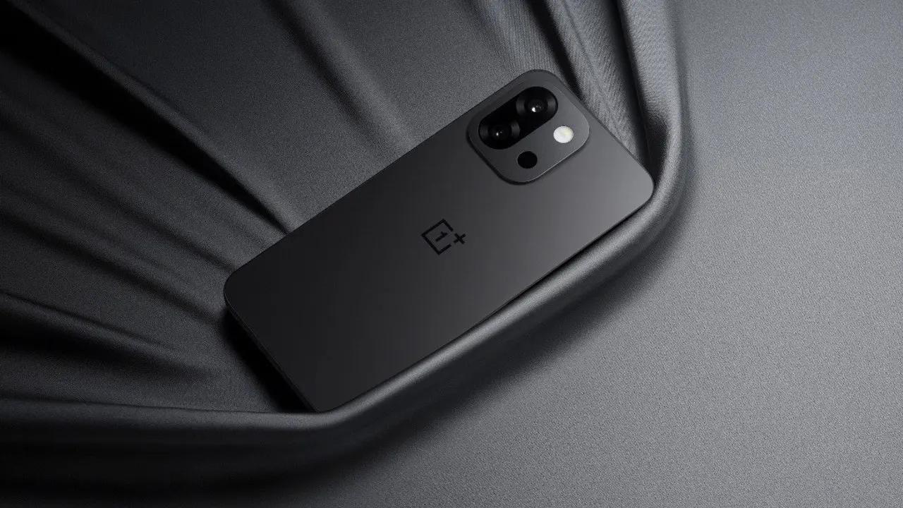 Oneplus 15 Segera Meluncur Bawa Layar 165hz Dan Bezel Ultra Tipis 115mm