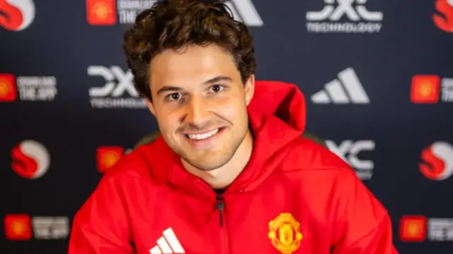 Senne Lammens Kiper Muda Manchester United Yang Dinanti Debutnya Di Premier League