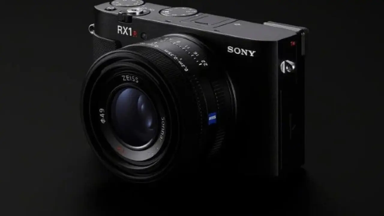 Sony Rx1r Iii Meluncur Di Indonesia Kamera Full Frame Ringkas Dengan Harga Rp 799 Juta