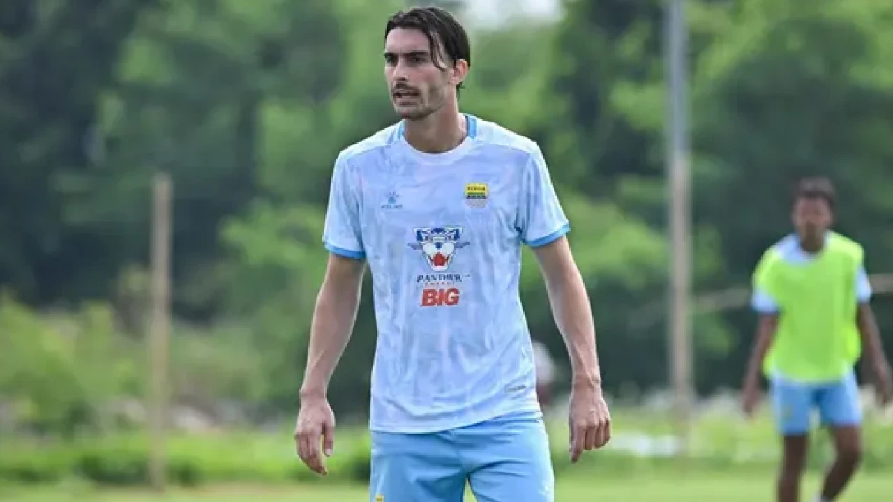 Striker Persib Andrew Jung Siap Hadapi Jadwal Padat Usai Lawan Persita Di Bali