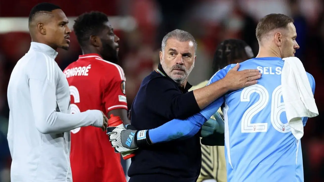 Ange Postecoglou Belum Berhasil Bawa Nottingham Forest Menang