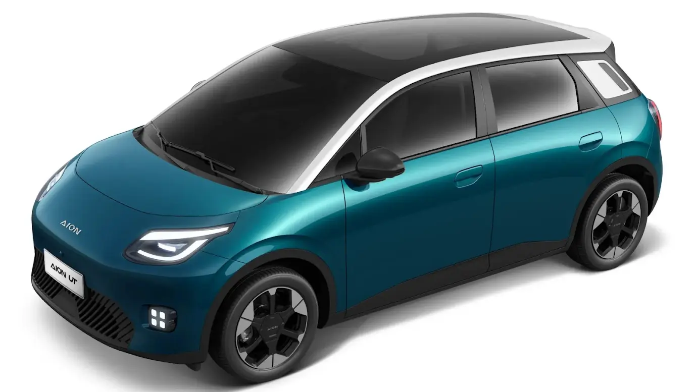 Desain Eksterior Aion Ut