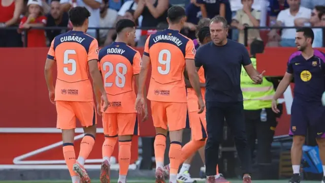 Flick Soroti Semangat Bangkit Usai Barcelona Dibantai Sevilla