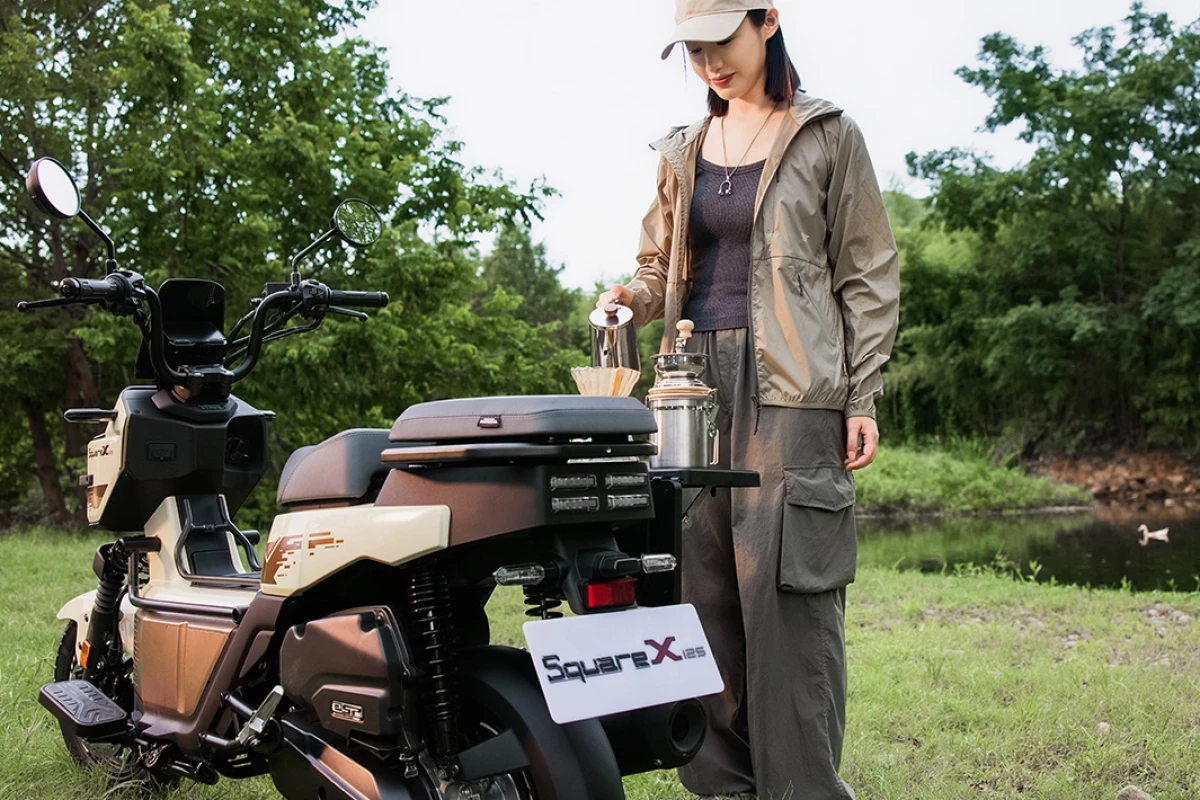 Meja Lipat Honda Square X125