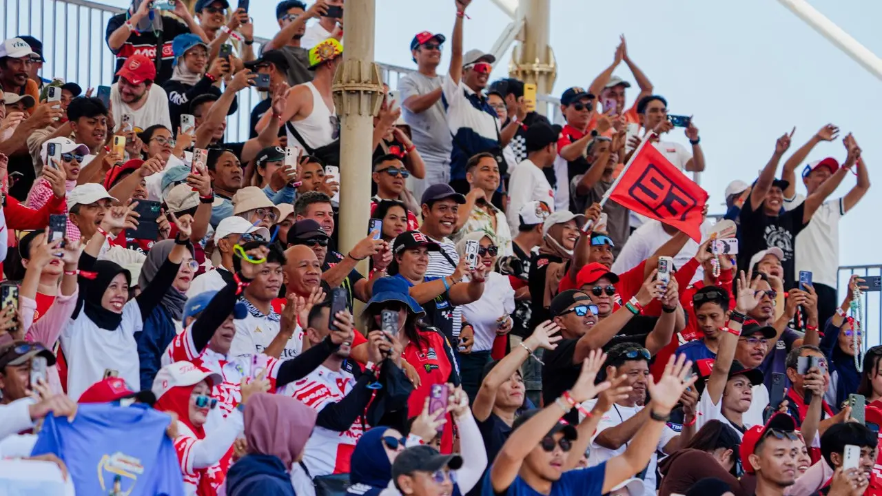 Menpora Erick Soroti Rekor Penonton Motogp Mandalika Semua Pihak Solid