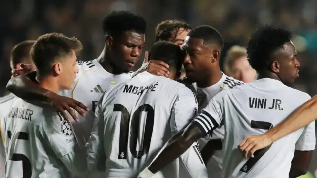 Rivaldo Tegaskan Madrid Punya Segalanya Untuk Juara Liga Champions