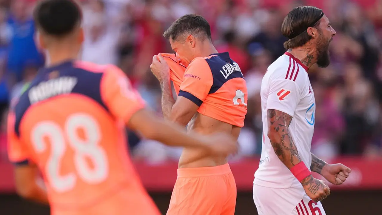 Thierry Henry Sentil Strategi Garis Pertahanan Tinggi Barcelona