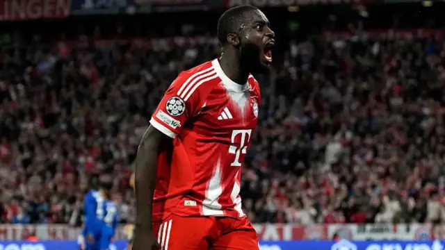 Bek Bayern Munchen Masuk Radar Transfer Manchester United