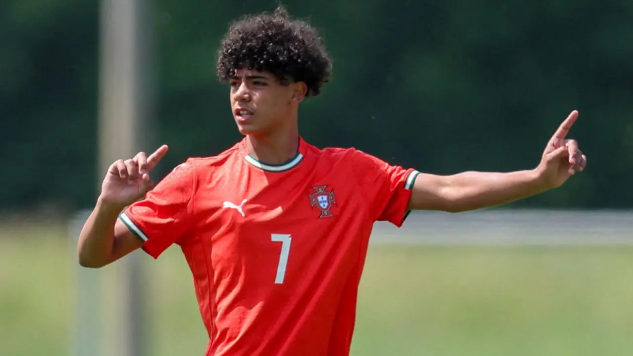 Dipanggil Timnas U16 Cristiano Ronaldo Jr Dekati Mimpi Main Bareng Ayah