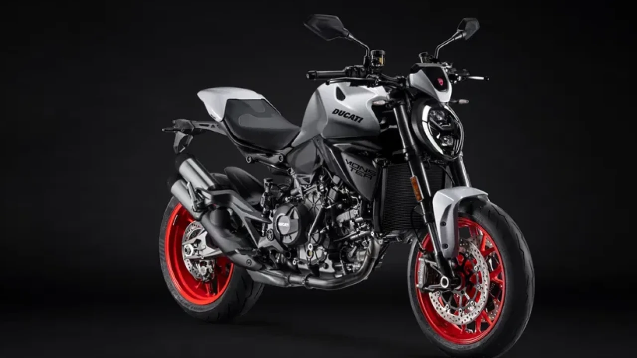 Ducati Monster 2026 Hadir Dengan Mesin V2 890cc Baru Lebih Ringan Dan Canggih