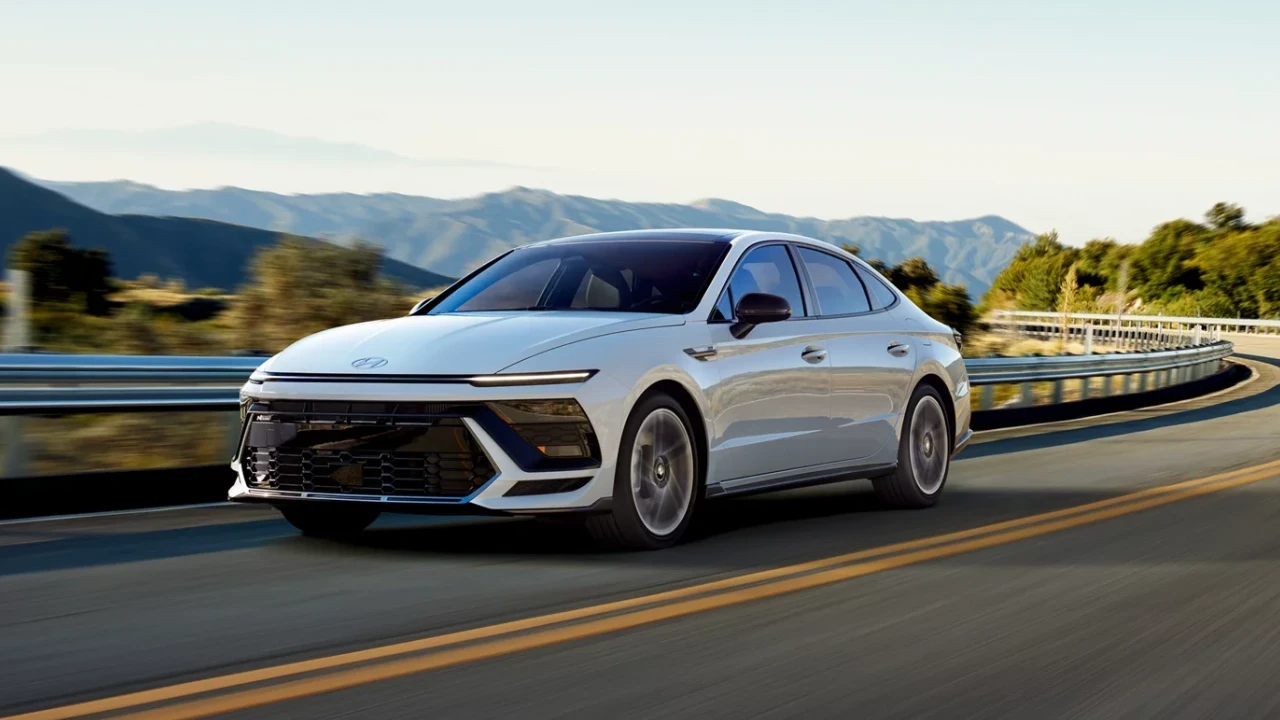 Hyundai Sonata Hybrid 2026 Tampil Lebih Efisien Dan Canggih Ini Detailnya