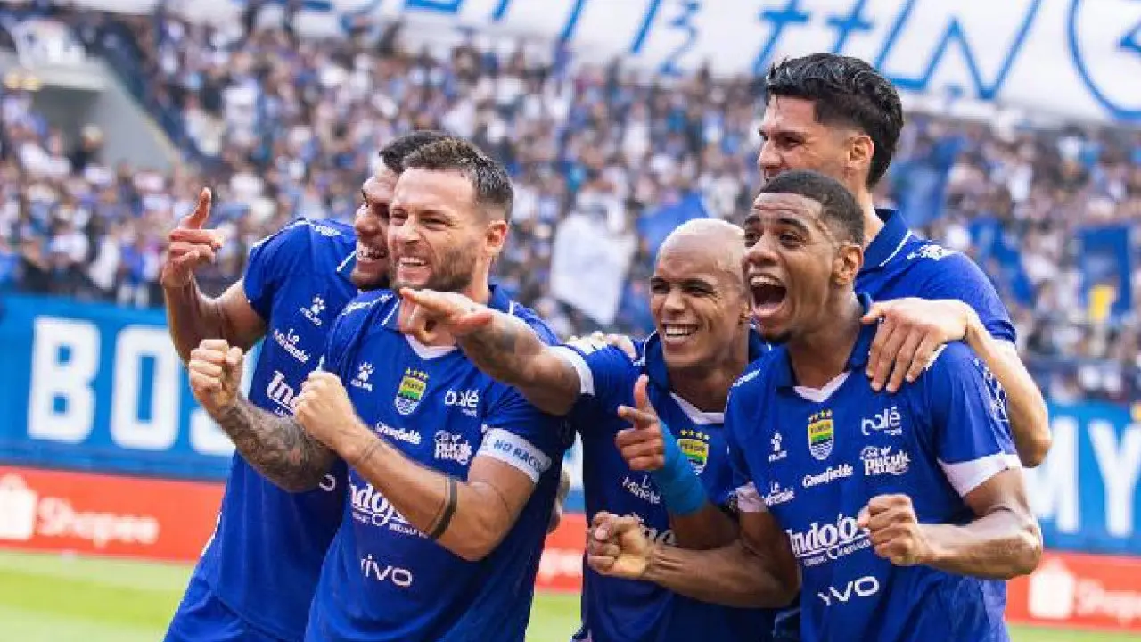 Persib Atasi Selangor 2 0 Puncaki Klasemen Grup G Acl