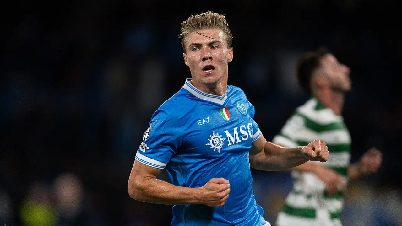 Rasmus Hojlund Menuju Kepastian Mu Izinkan Transfer Permanen Ke Napoli