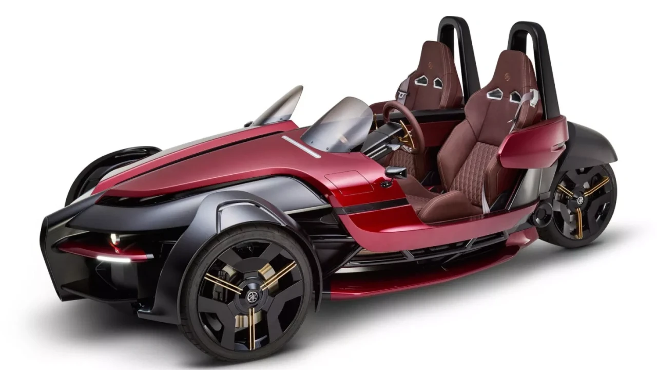 Yamaha Tricera Motor Listrik Tiga Roda Futuristik Yang Bisa Belok Bersamaan