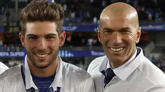 Zidane Dipanggil Timnas Aljazair Untuk Kualifikasi Piala Dunia 2026