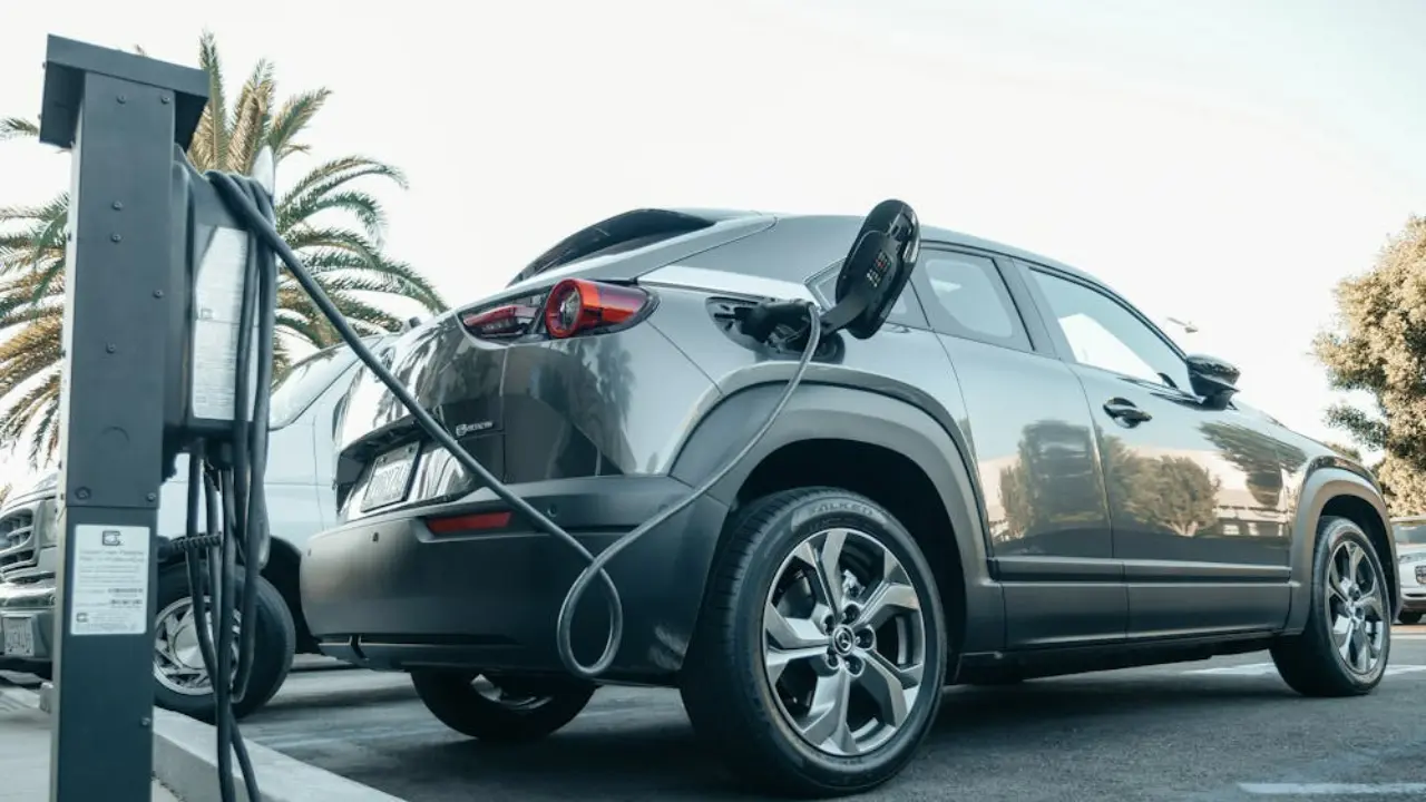 7 Hal Penting Yang Wajib Dicek Sebelum Membeli Mobil Listrik Di Indonesia