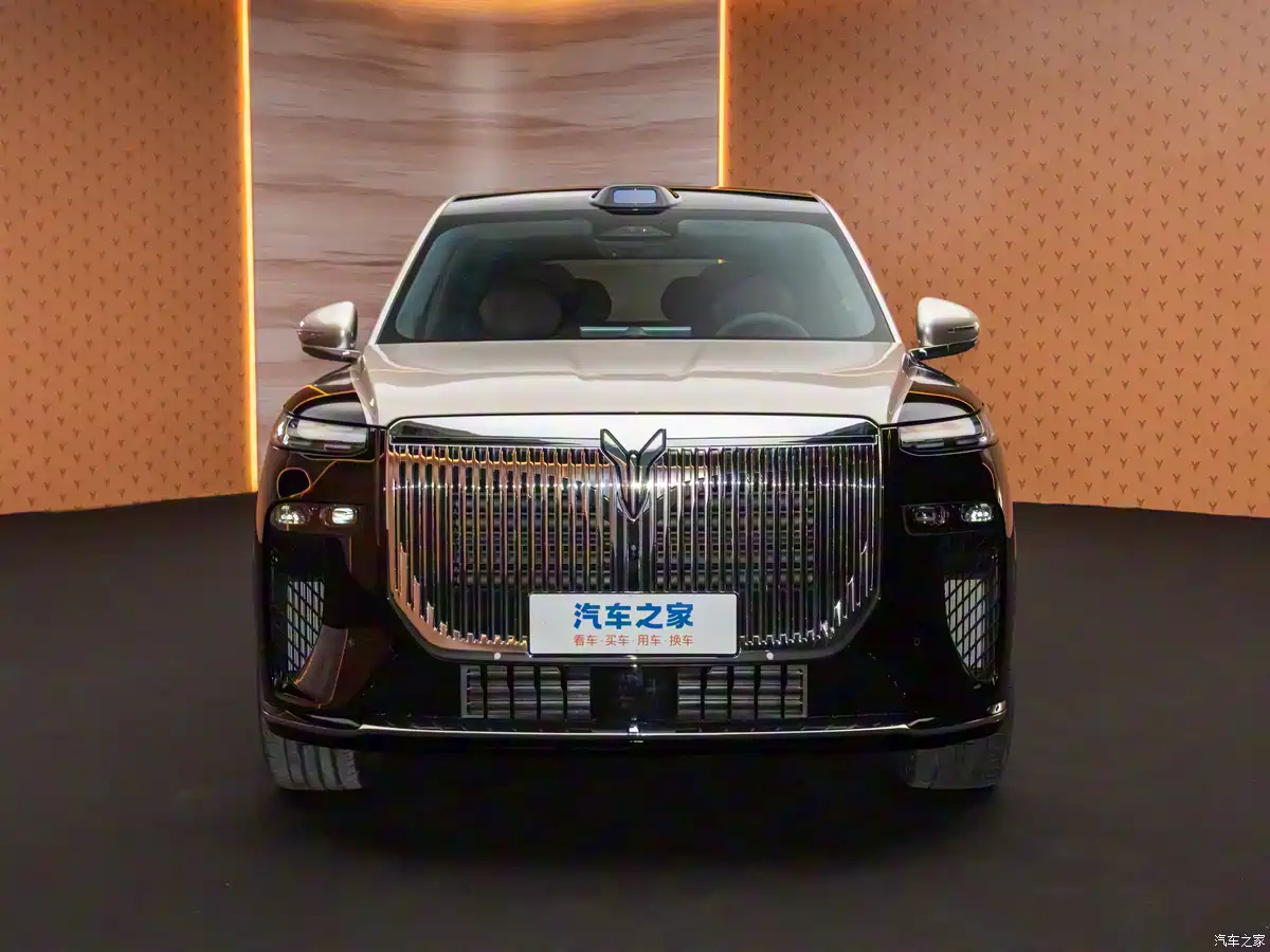 Eksterior Voyah Taishan