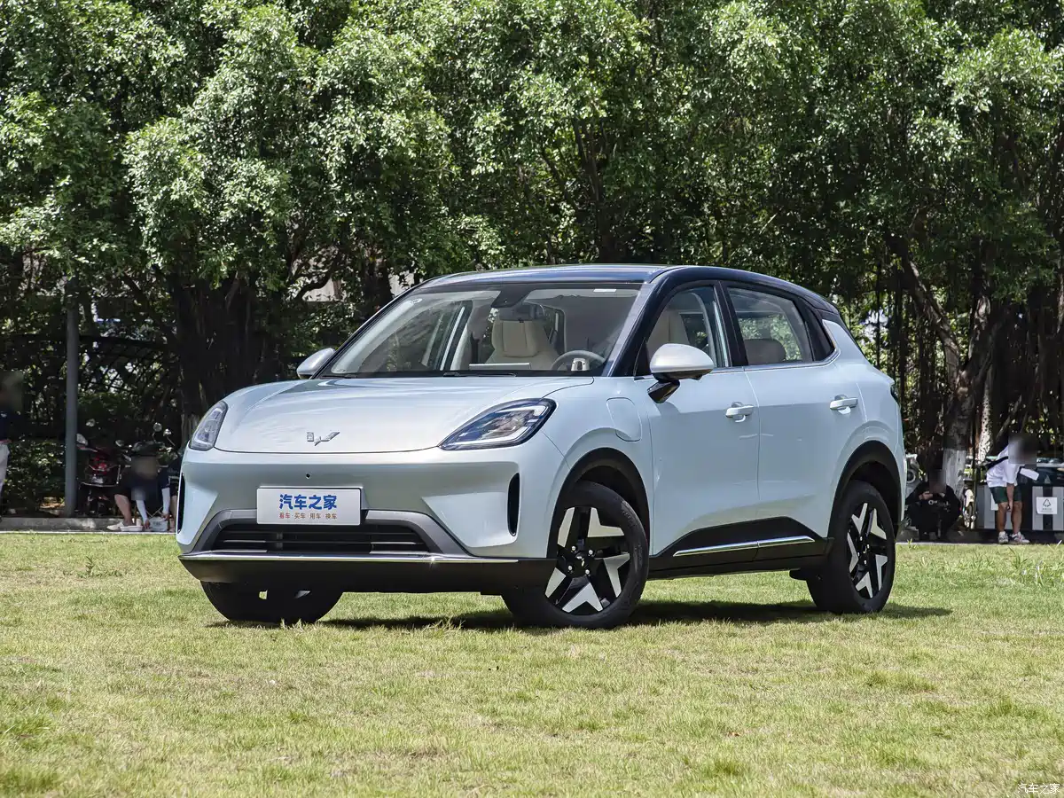 Eksterior Wuling Binguo S 2025