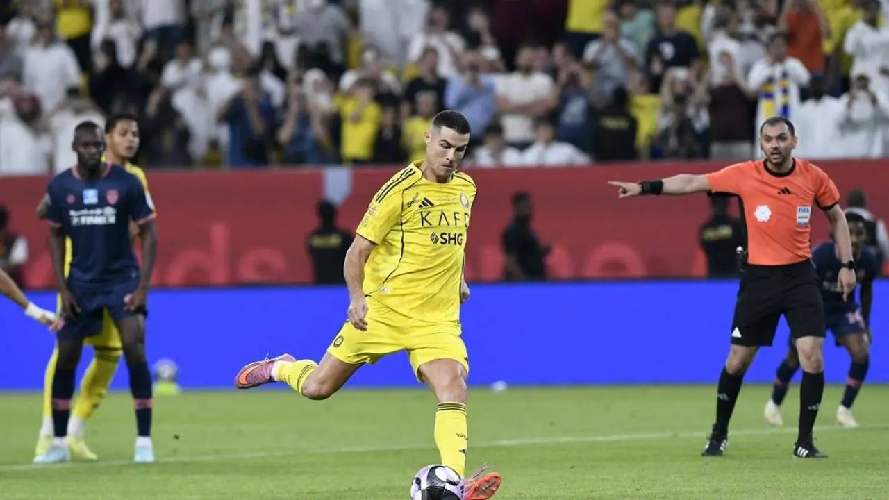 Gol Penalti Cristiano Ronaldo Di Akhir Pertandingan Bawa Al Nassr Menang 2 1 Atas Al Feiha