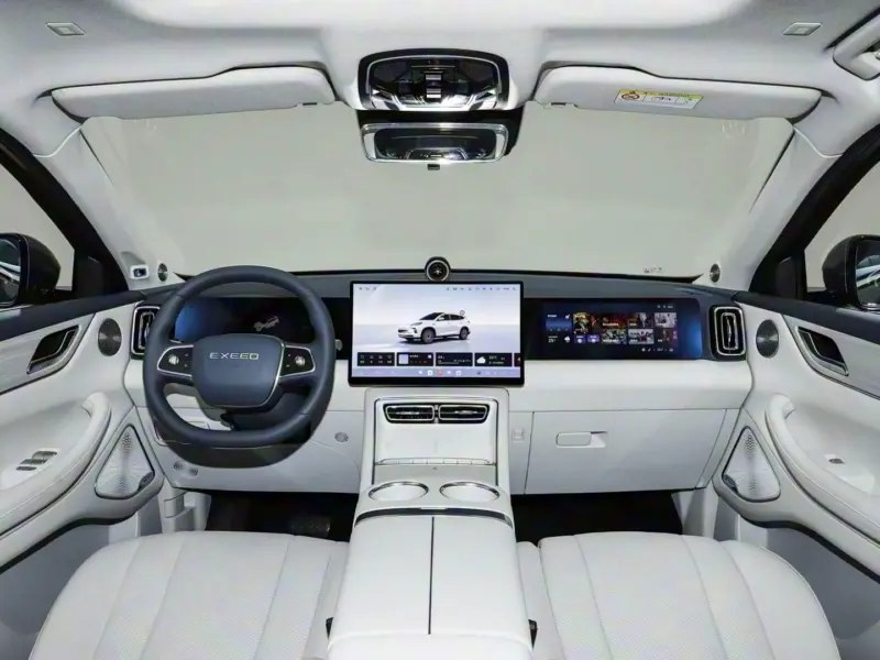 Interior Exeed Et5