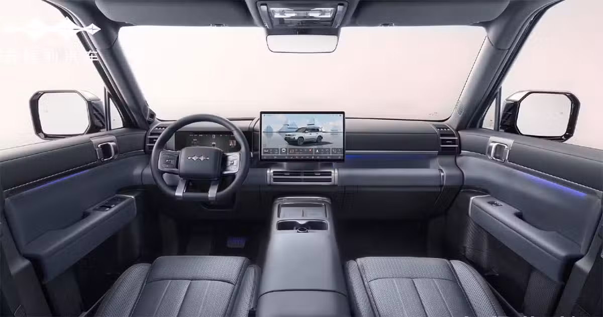 Interior Fang Cheng Bao Ti7