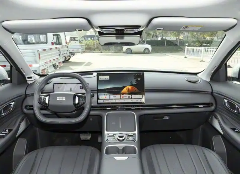 Interior Geely Starray Em I Edisi 2026