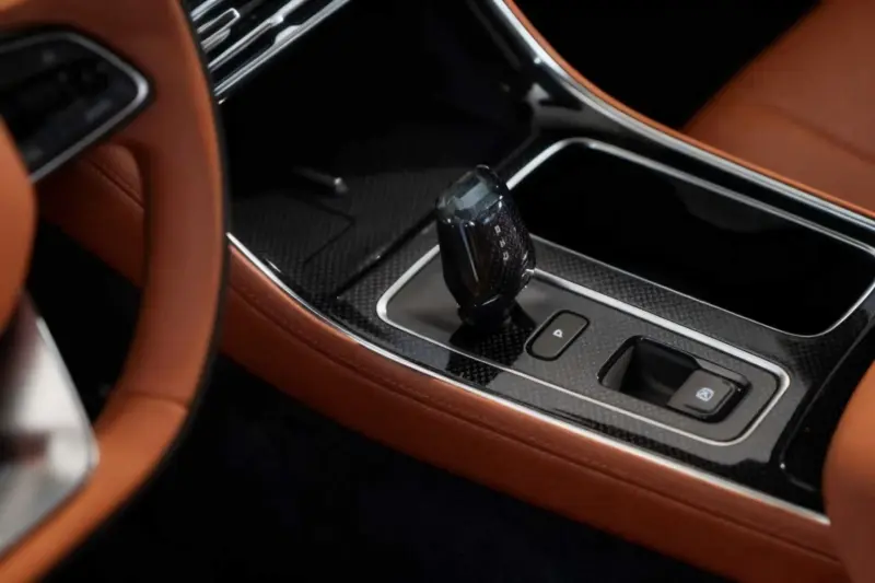 Mesin Geely Emgrand 2026