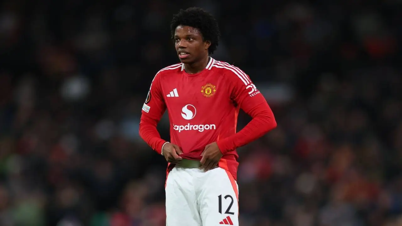 Ruben Amorim Ambil Keputusan Cermat Soal Tyrell Malacia Di Manchester United