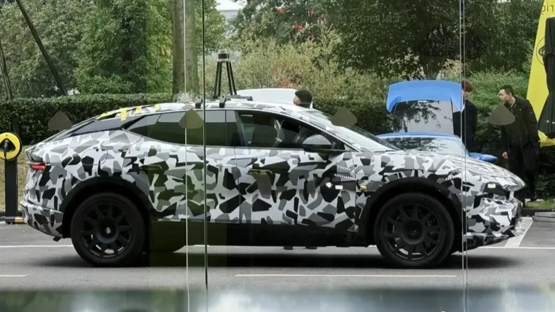 Spesifikasi Lotus Eletre Mobil Hybrid Lotus