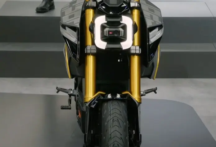 Spesifikasi Tvs Efx 30