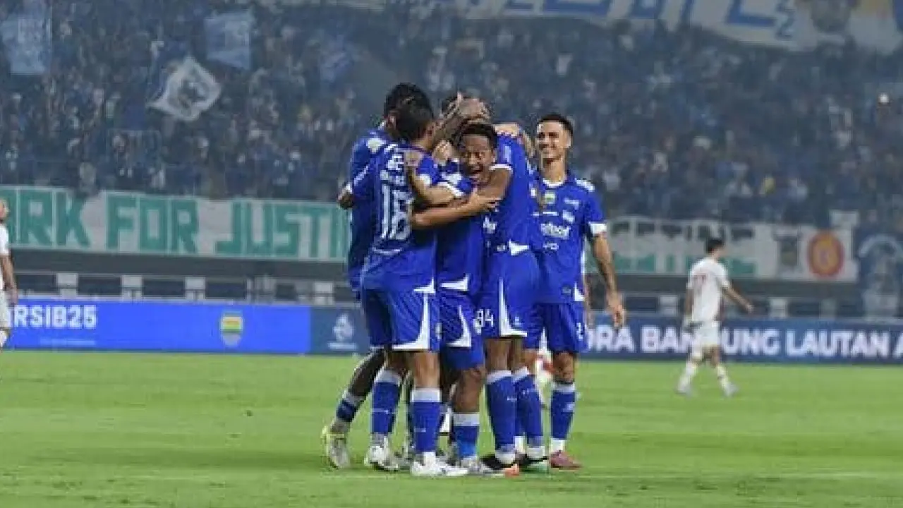 Beckham Putra Sakit Persib Hadapi Selangor Fc Tanpa Andalan