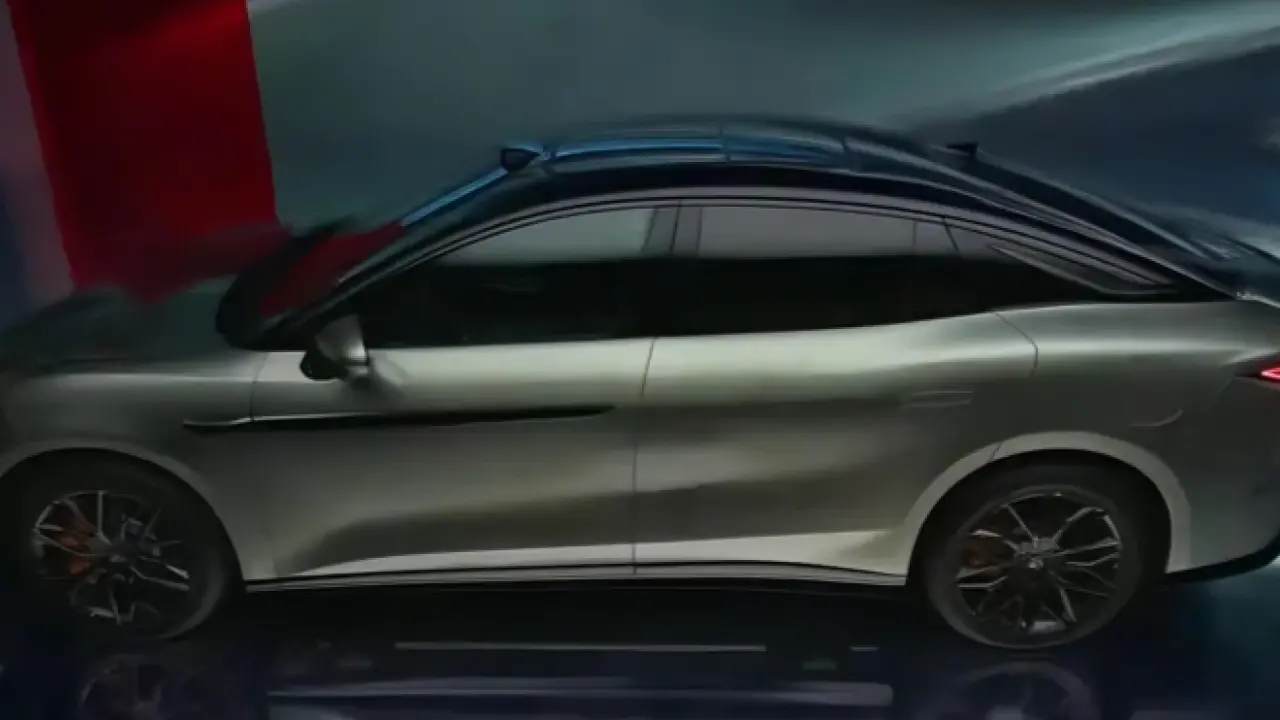 Byd Han L Resmi Meluncur Di Guangzhou Auto Show Dalam Varian Ev Phev Harga Mulai Rp409 Juta 1