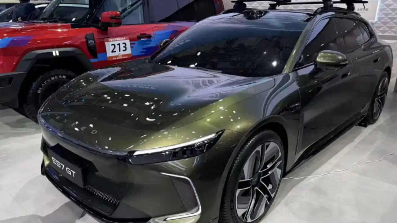 Exeed Kenalkan Exlantix Es7 Gt Di Guangzhou Auto Show Wagon Listrik 1 700 Km 0 100 Km Jam Di Bawah 3 Detik