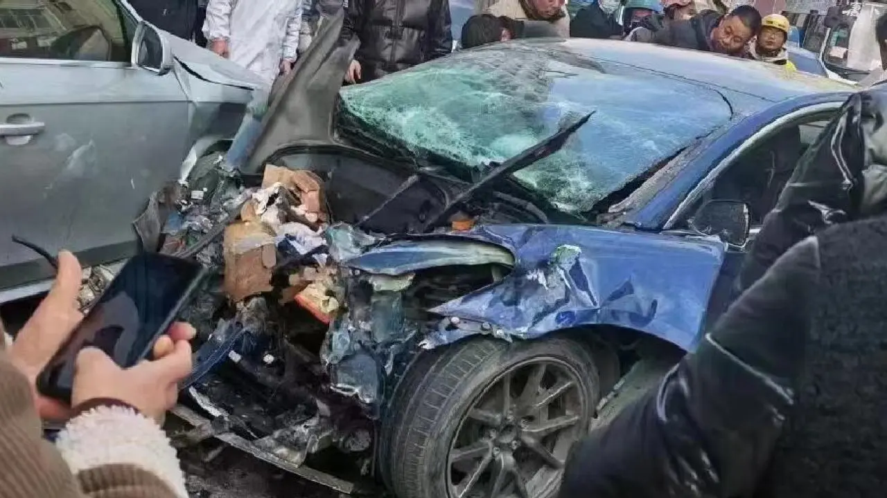 Kecelakaan Mobil Listrik Meningkat China Siapkan Sederet Aturan Ketat Untuk Ev Dan Hybrid