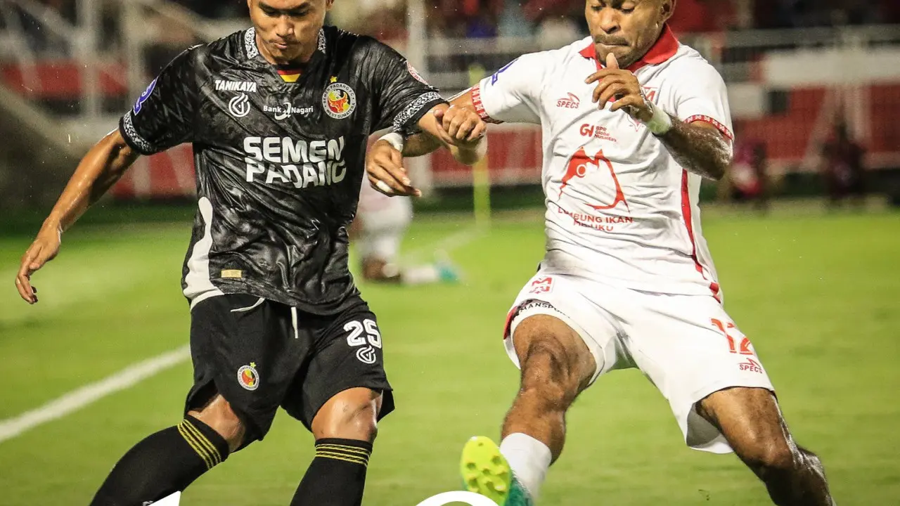 Semen Padang Seleksi Pemain Untuk Putaran Kedua Liga 1 Delfiadri Tegaskan Tak Ada Pemain Lama