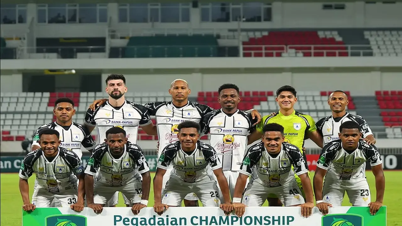 Sentuhan Rahmad Darmawan Bikin Persipura Menang Telak 4 0 Atas Psis Peluang Ke Puncak Masih Terbuka