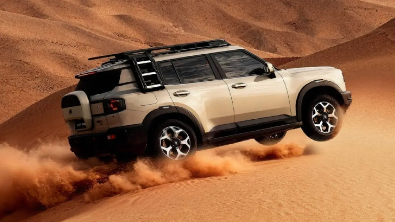 Suv Hybrid Dari Chery Ini Miliki Tenaga 590 Hp Dan Jarak Tempuh 1 500 Km