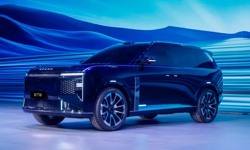 Chery Exeed Pamer 4 Mobil Listrik Baru, Bersiap Uji Teknologi Baterai Solid-State pada 2026