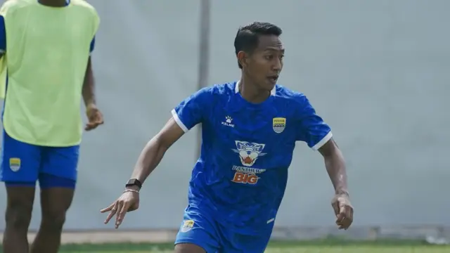 Footy Rank Prediksi Persib Bandung Juara Super League 2025_2026, Persija Cuma 7 Persen