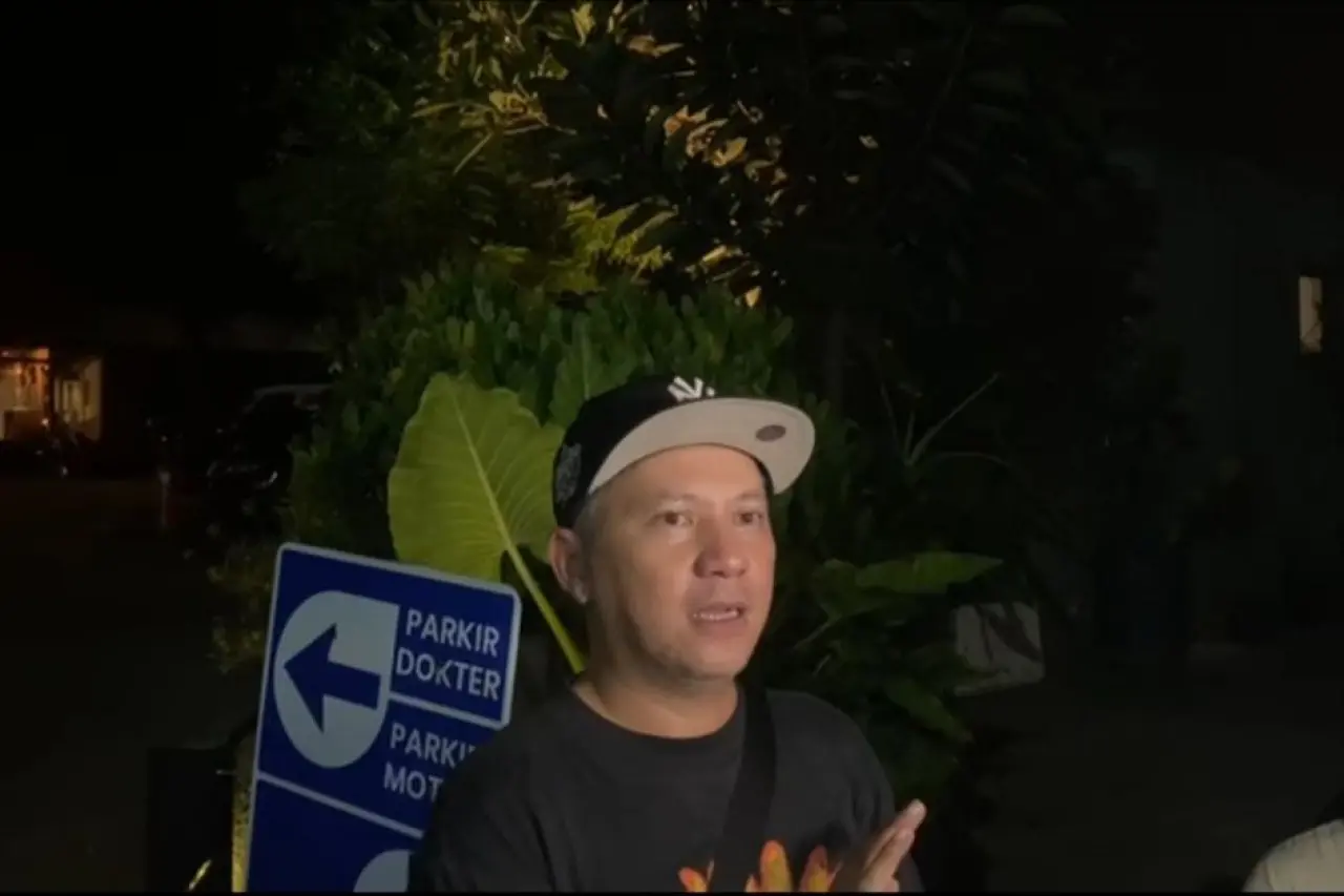 Gading Marten ditemui di kawasan Bintaro, Tangerang Selatan, Minggu (7/12/2025).