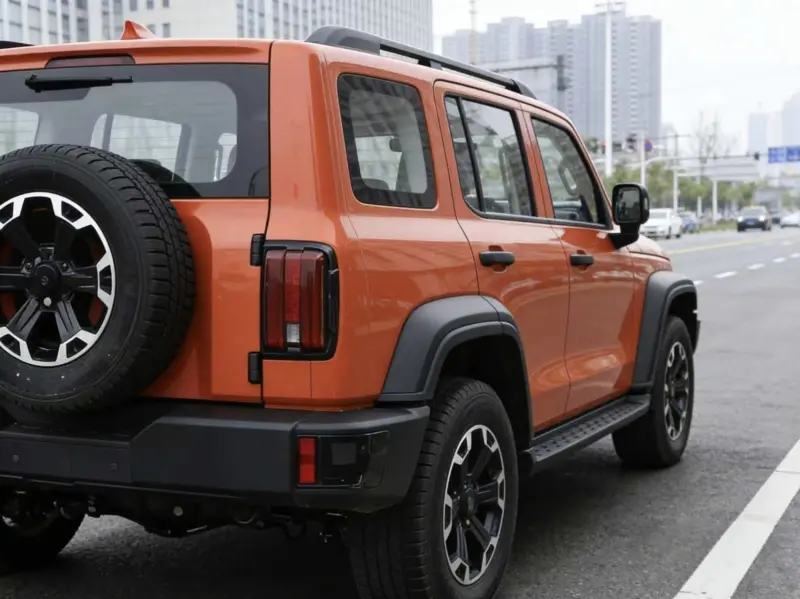 GWM Tank 300 Hi4‑T Facelift Hadir dengan Baterai CATL dan Motor Listrik Lebih Bertenaga, SUV PHEV Lebih Tangguh