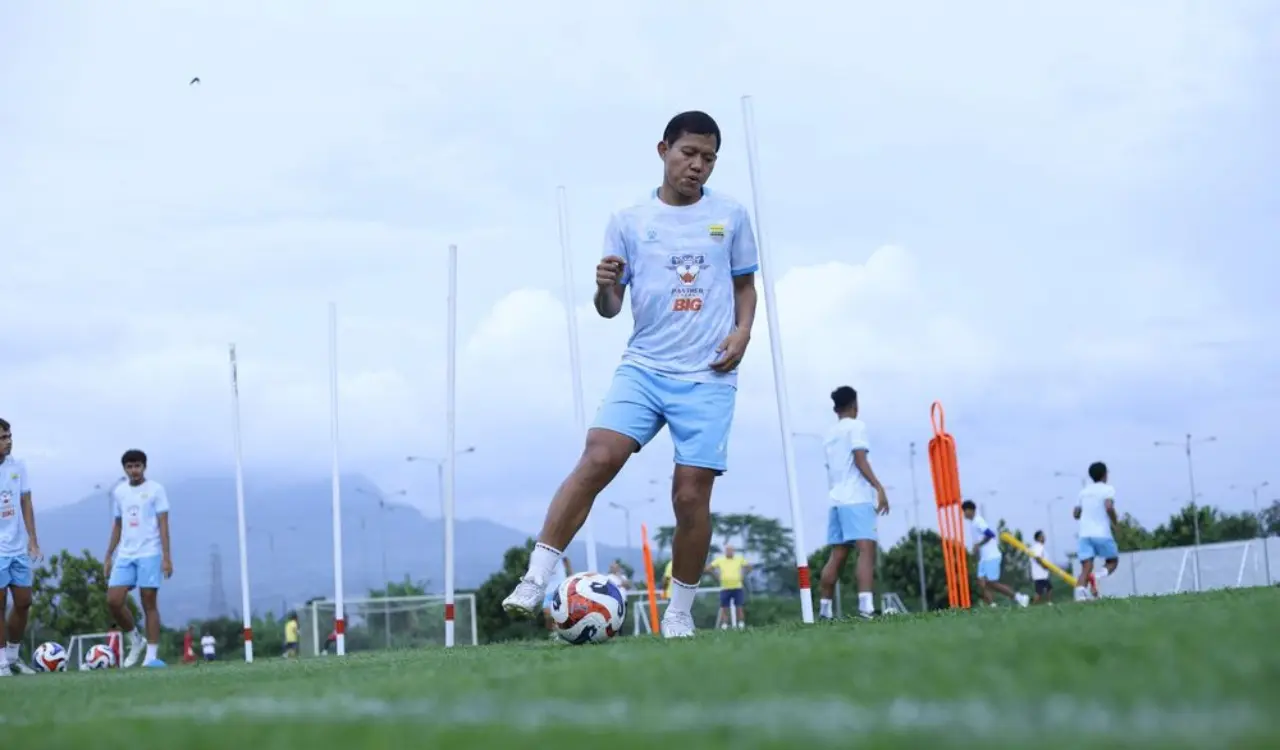 Adam Alis Pulih, Persib Bandung Sambut Kabar Baik Jelang Hadapi Bhayangkara FC