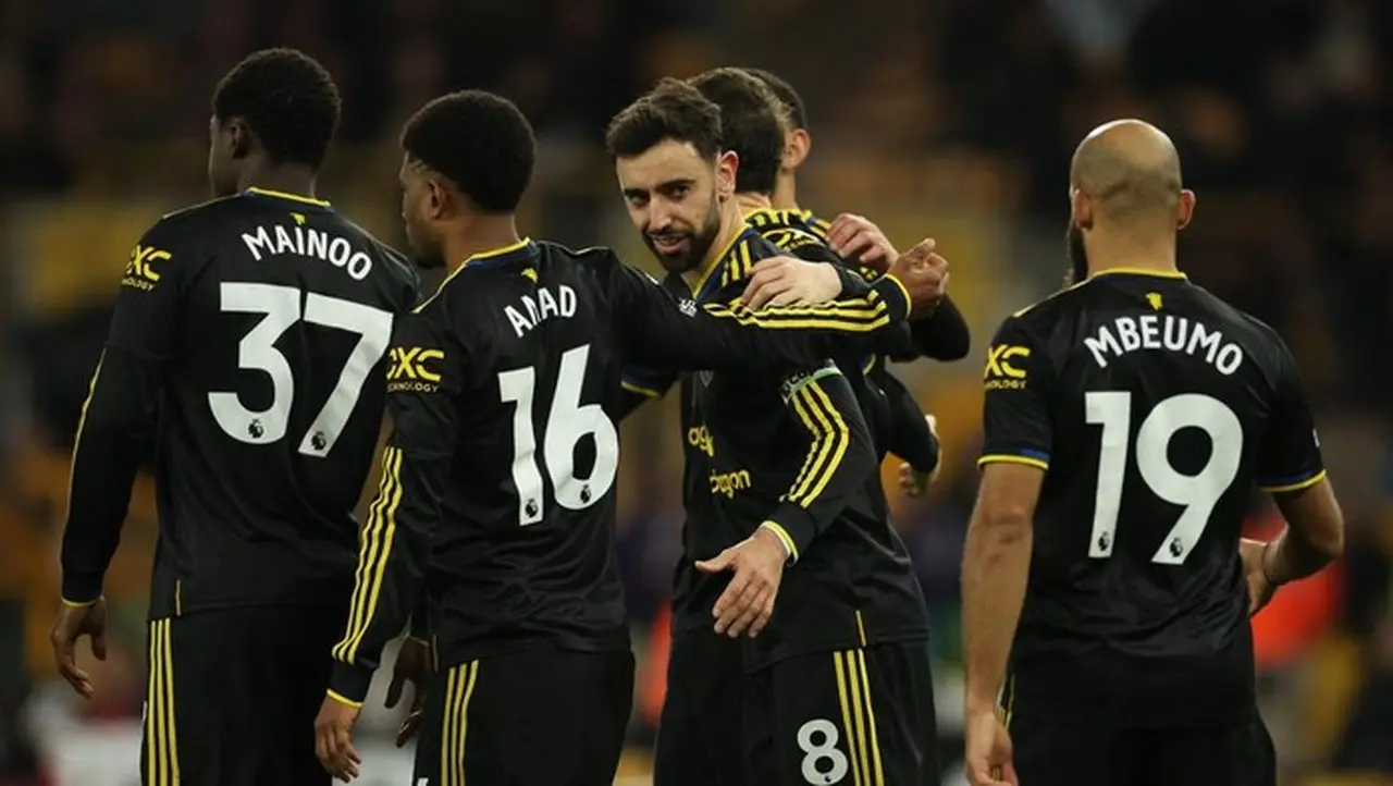 Lini Depan MU Lebih Cair, Ini Kata Amorim dan Mount Usai Kalahkan Wolves 4-1