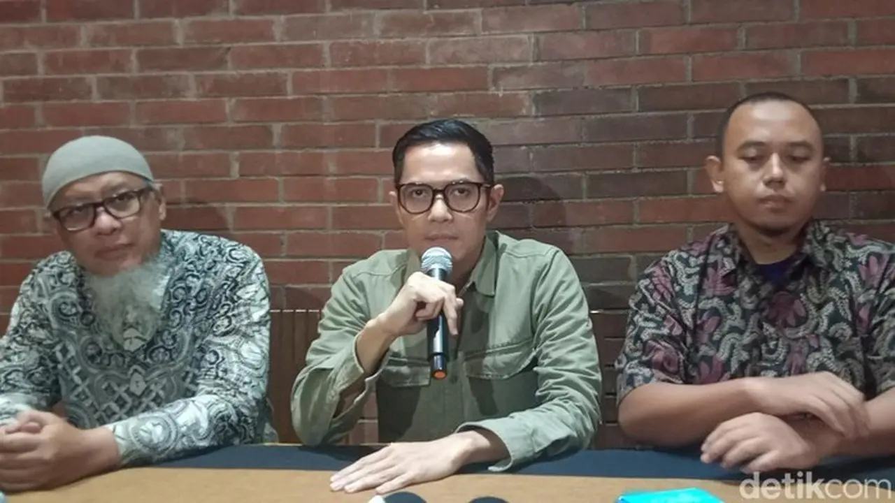 Dude Harlino Angkat Suara Keluhan Lender DSI soal Dana Mandek Rp 1,2 T