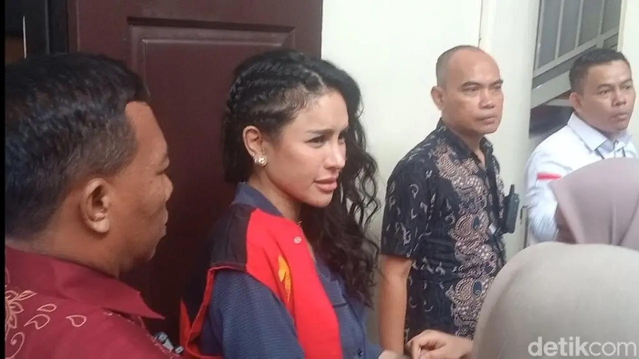 Vonis Naik Jadi 6 Tahun, Nikita Mirzani Terbukti Lakukan Pemerasan dan TPPU