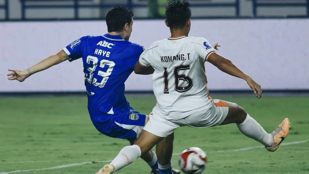 Persib Bandung Ungguli Borneo FC 3-1, Persaingan Papan Atas Makin Ketat