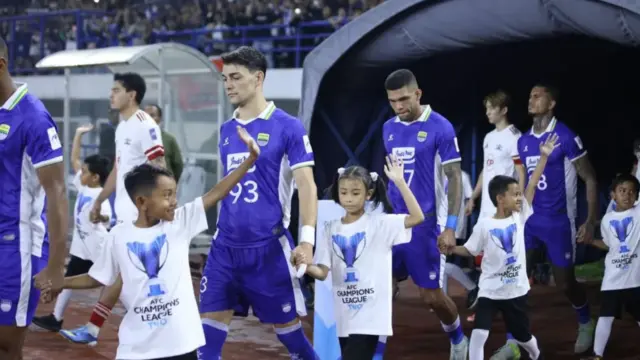 Persib Bandung Wajib Libas PSM Makassar di GBLA Demi Kudeta Puncak Klasemen Liga